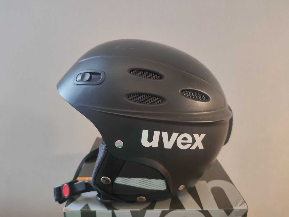 Kask narciarski Uvex