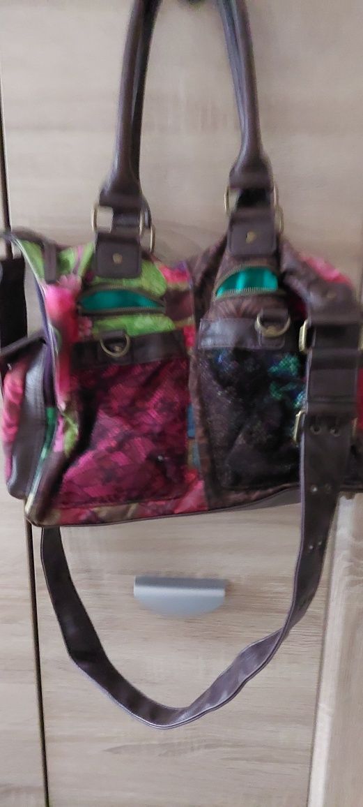 Sprzedam torebkę Desigual