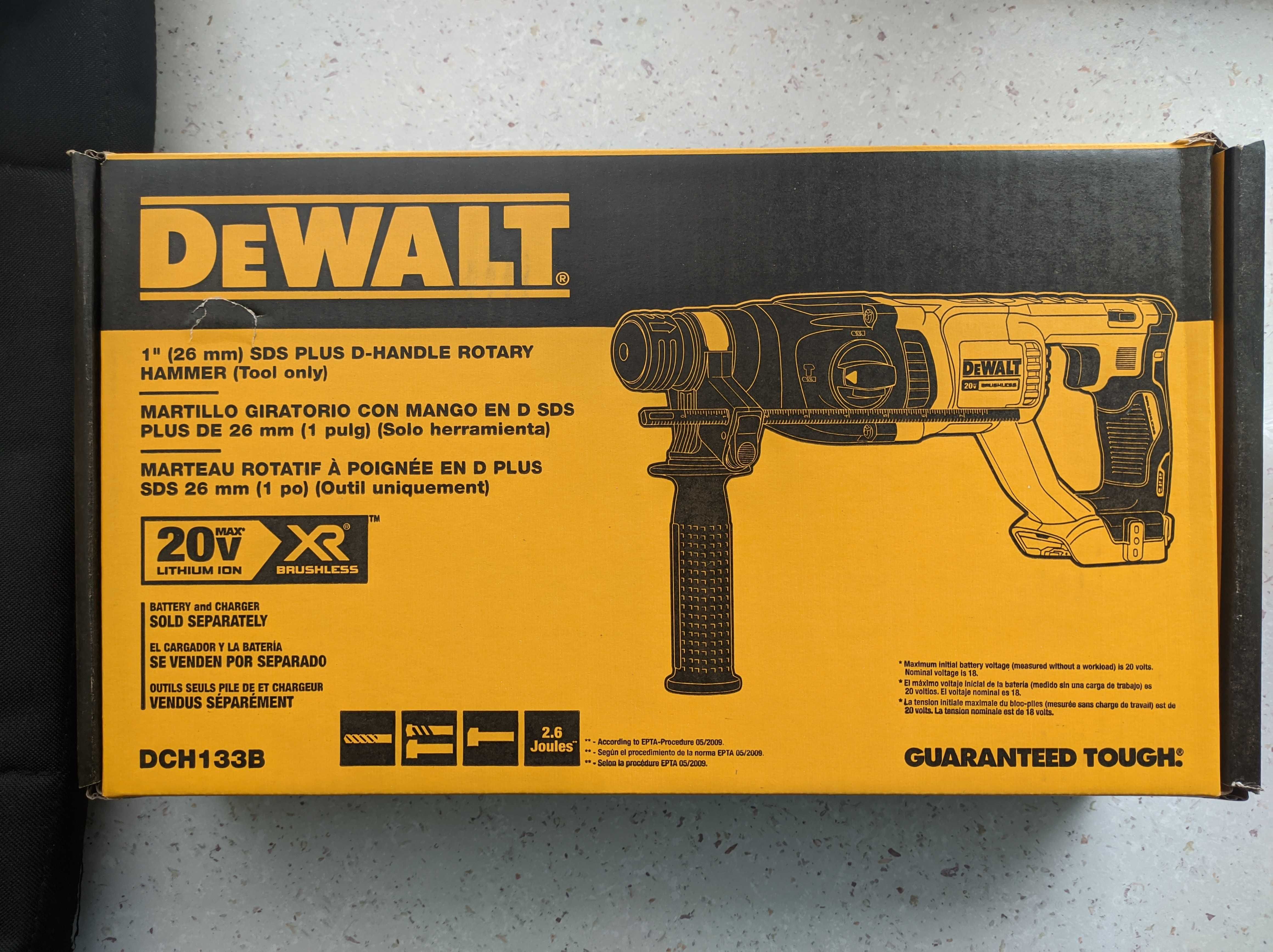 Бесщеточный аккумуляторный перфоратор DeWalt DCH133B 20V MAX