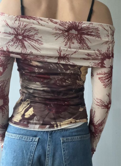 Топ с открытами плечами