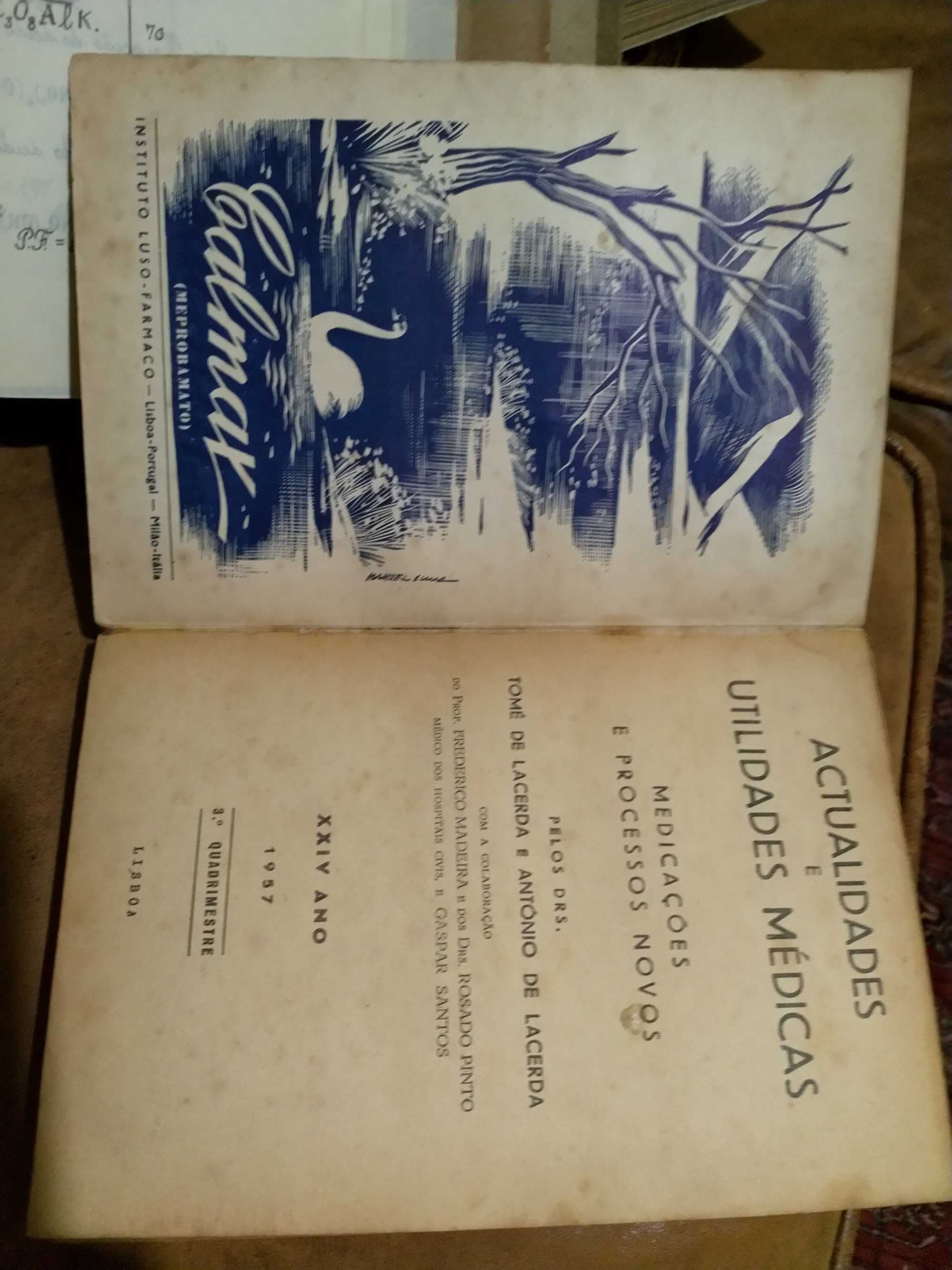 Livros de estudo antigos Físico -Química e Medicina