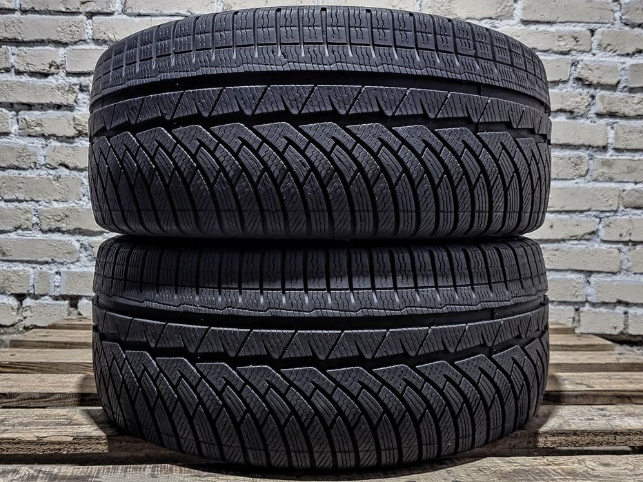 Зима 225/40r18 Michelin | 7mm | 2023 | Germany | Преміум шини | 2шт