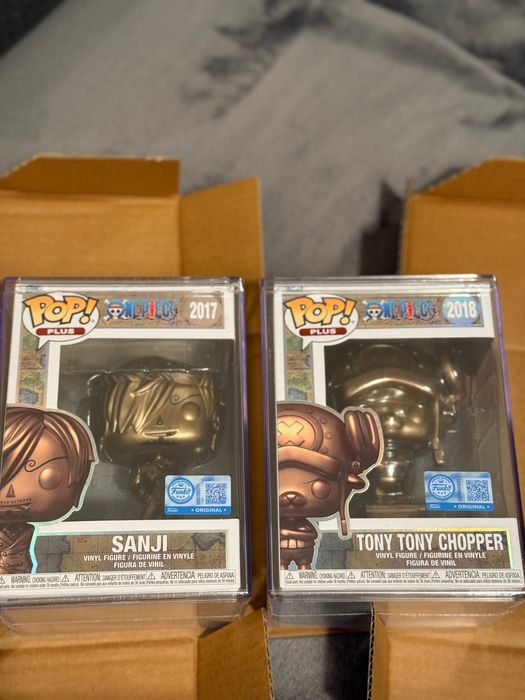 Sanji & Chopper One Piece Golden Statues Funko Pop
