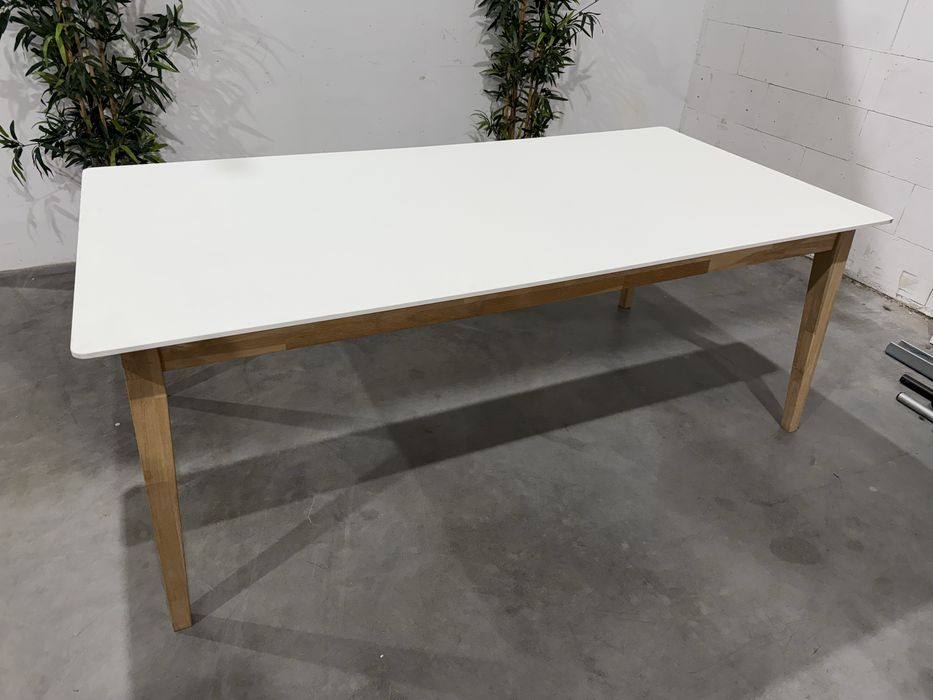 Ładny duży stół skandynawski drewniany super stan dowóz wysyłka