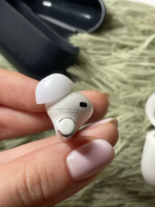 AirPods Pro орігінал