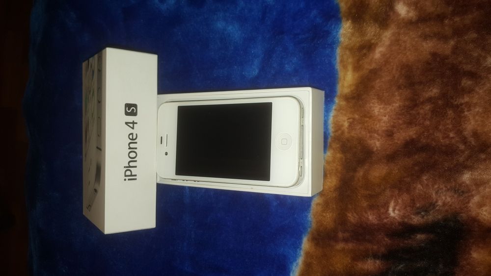 iPhone4S 8gb uszkodzony