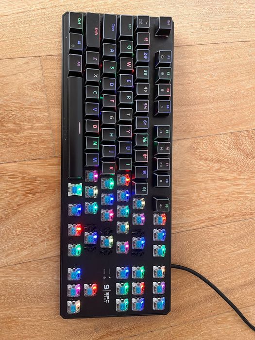 Zestaw Komputer gamingowy Ryzen 7, 2700 24GBRAM RTX 2060 + Monitor
