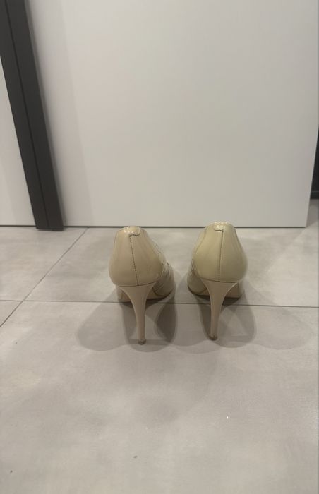 Туфлі лодочки бежеві б/у