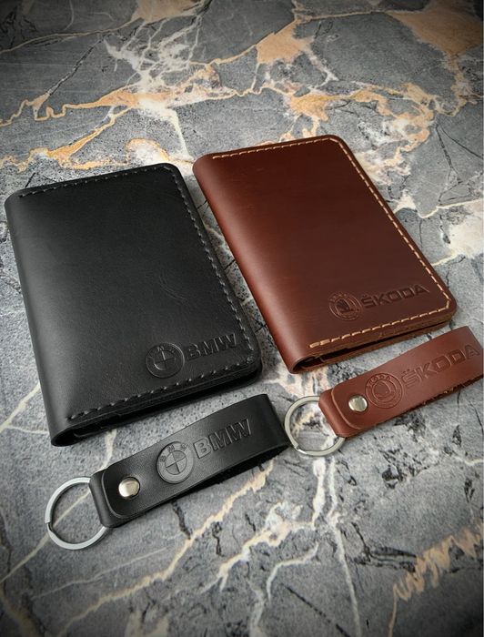 Обладинка на паспорт, докхолдер BMW,портмоне для документів.Брелок
