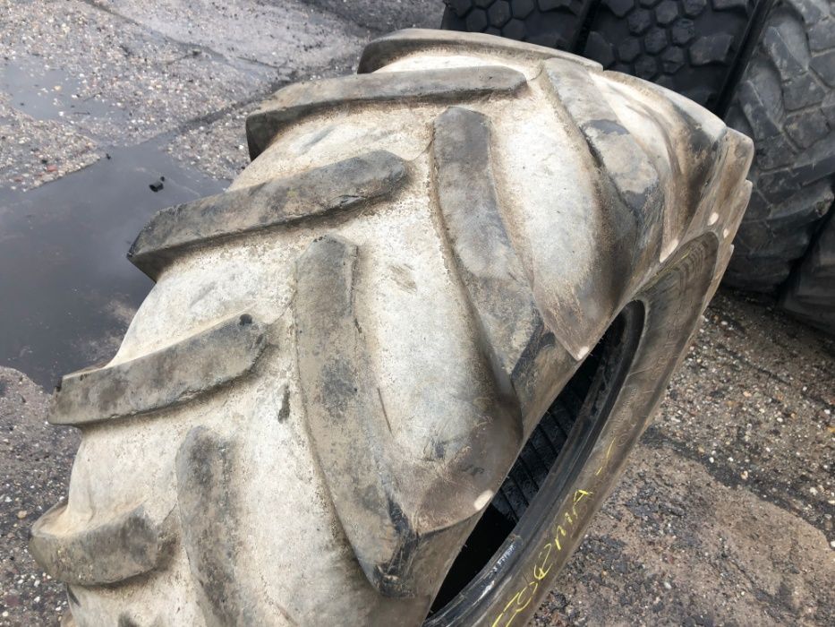 400/70R20 Opona Michelin 16/70R20 400/70-20 Ładowarka Koparka