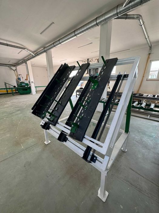 Stół do zbijania palet