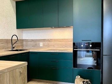 КУХНІ під замовлення РОЗСТРоЧКА.Шкафы купе, детские, прихожие