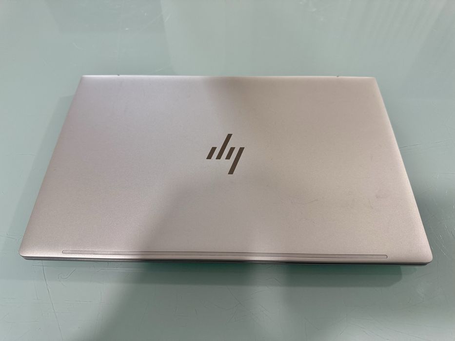 Hp-Henvy Laptop Modelo 13 BA1565SA