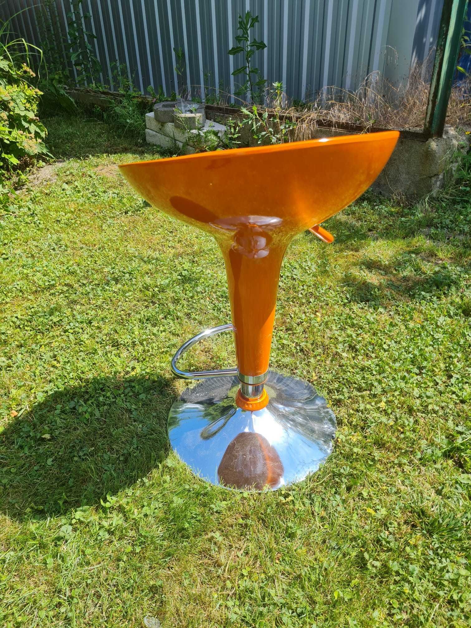 Hoker pomarańczowy