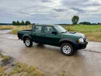 Nissan NP300 Navara 2.5td 2010r salon pl hak klima 4x4