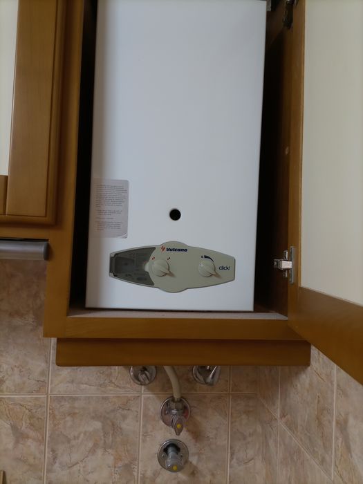Vendo esquentador marca Vulcano a trabalhar bem.