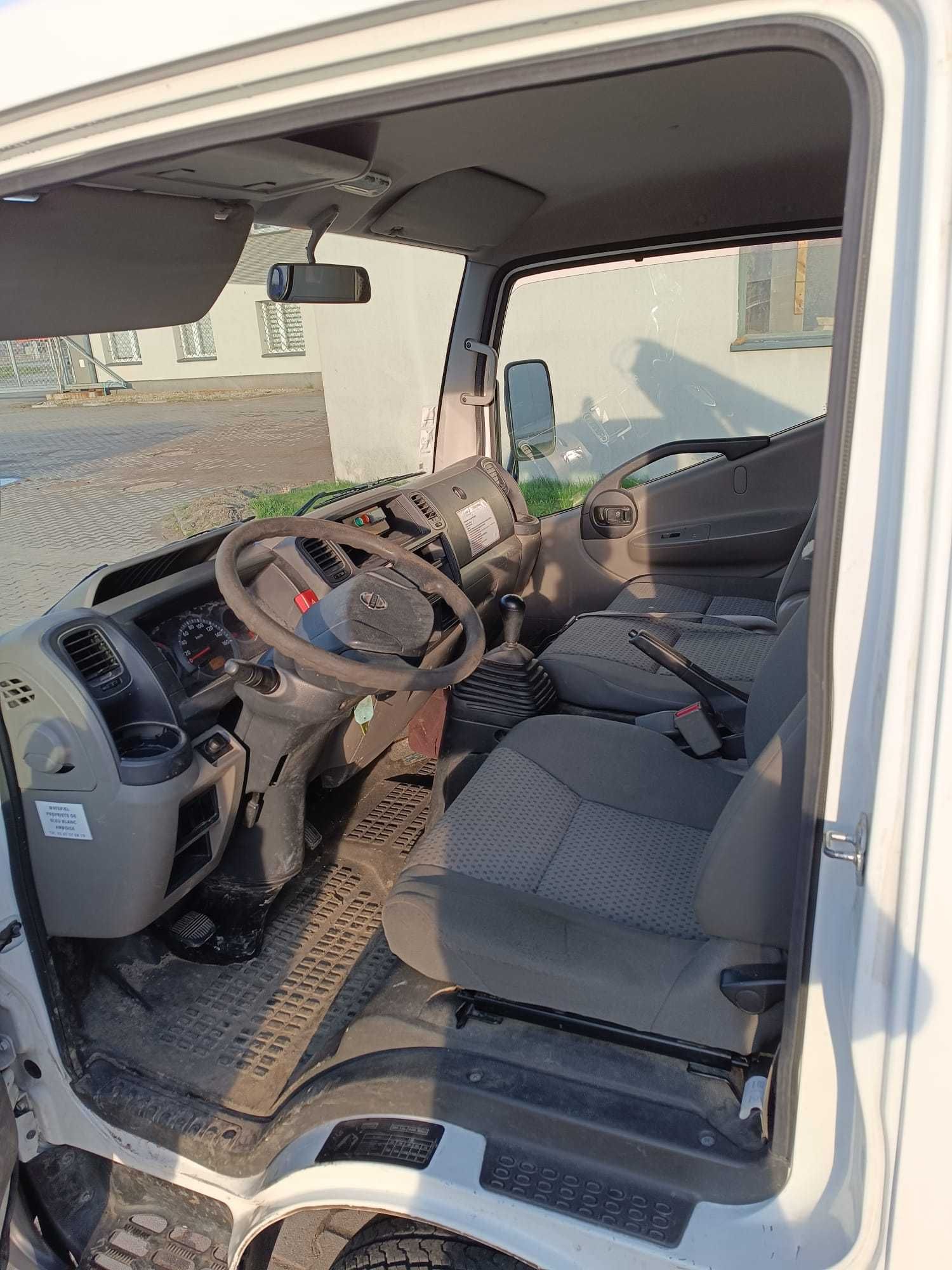 Nissan Cabstar  podnośnik koszowy 16m Manotti GT16-09