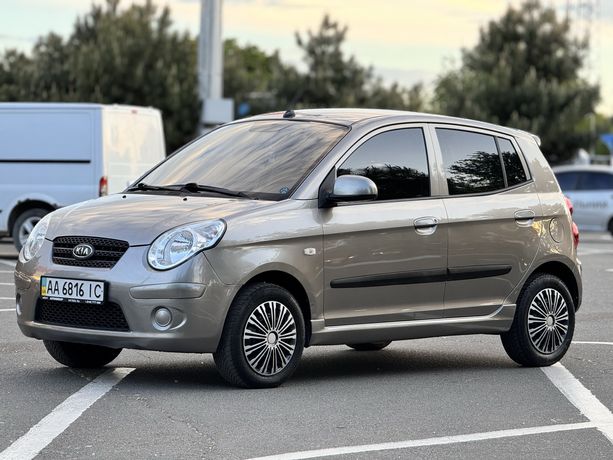 Продается отличный автомобиль KIA Picanto!