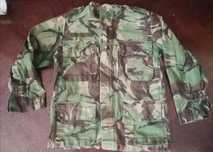 Casaco camuflado