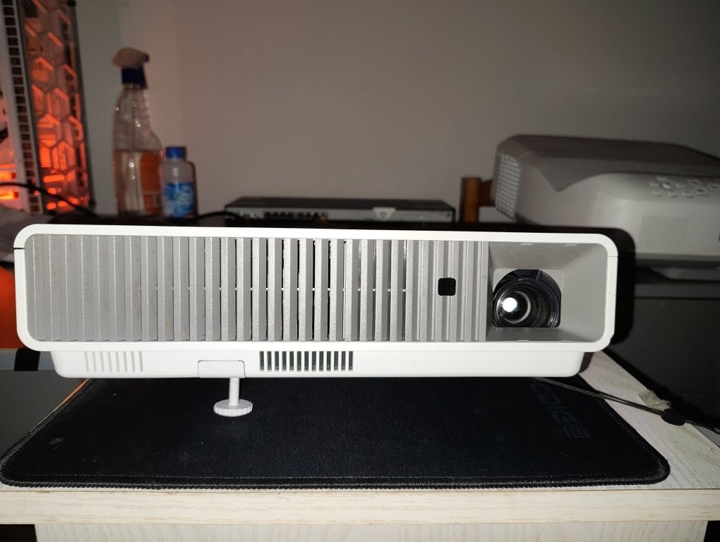 Projetor LASER - CASIO XJ-M240