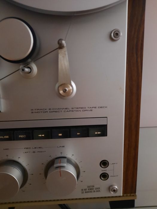 Катушечный магнитофон AKAI GX 625