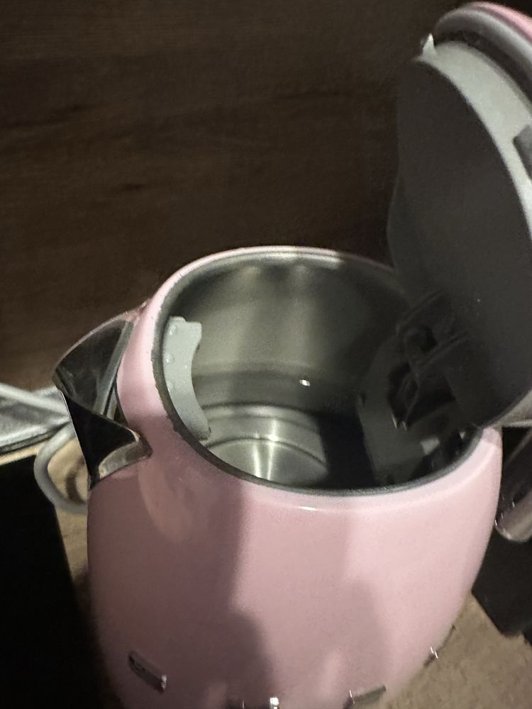 Czajnik elektryczny SMEG