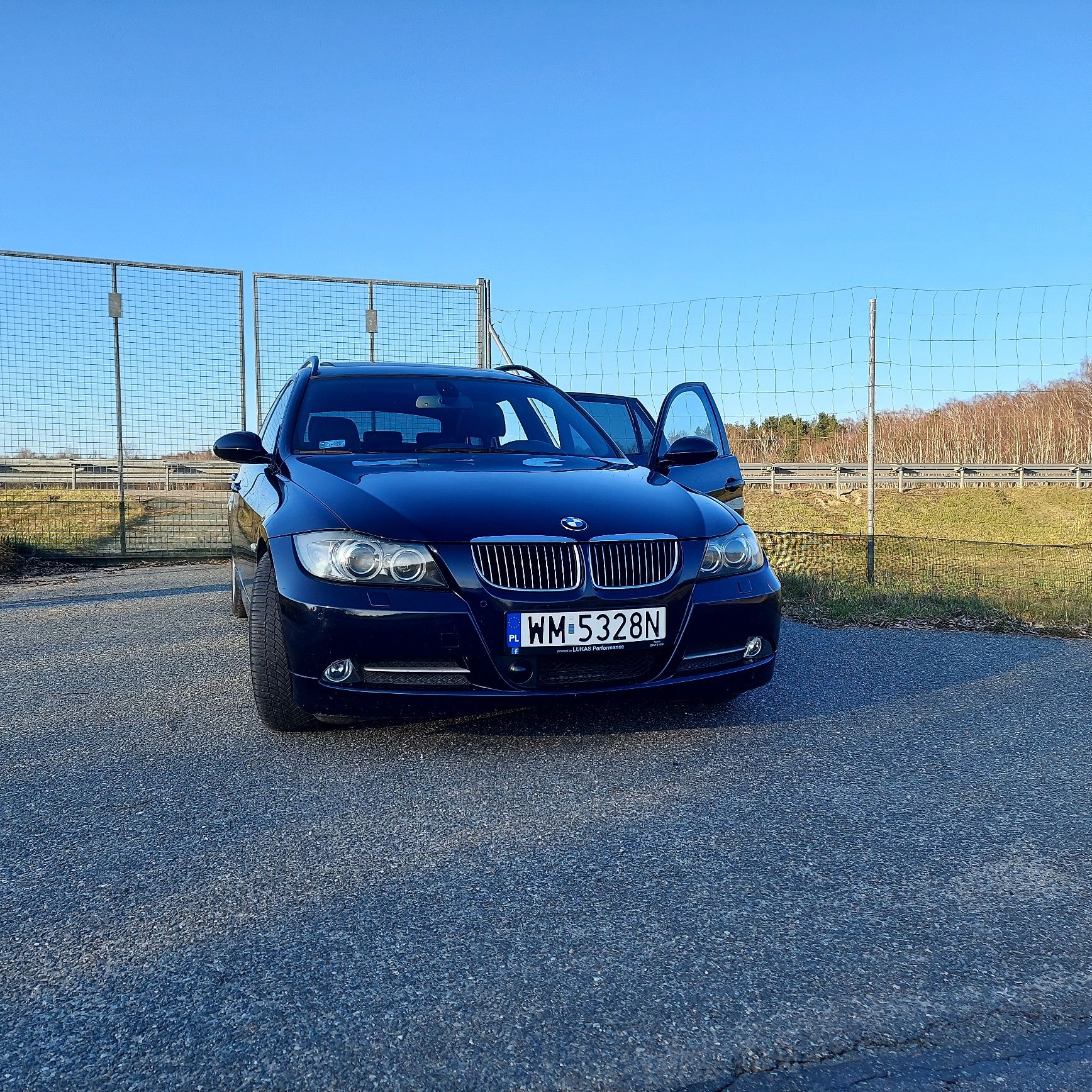 Sprzedam BMW 330i