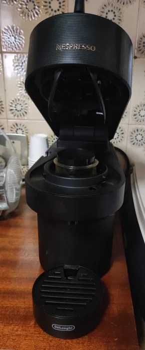 Máquina Café Nespresso - Vertuo
