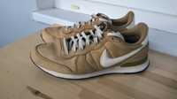 Nike internationalist 43