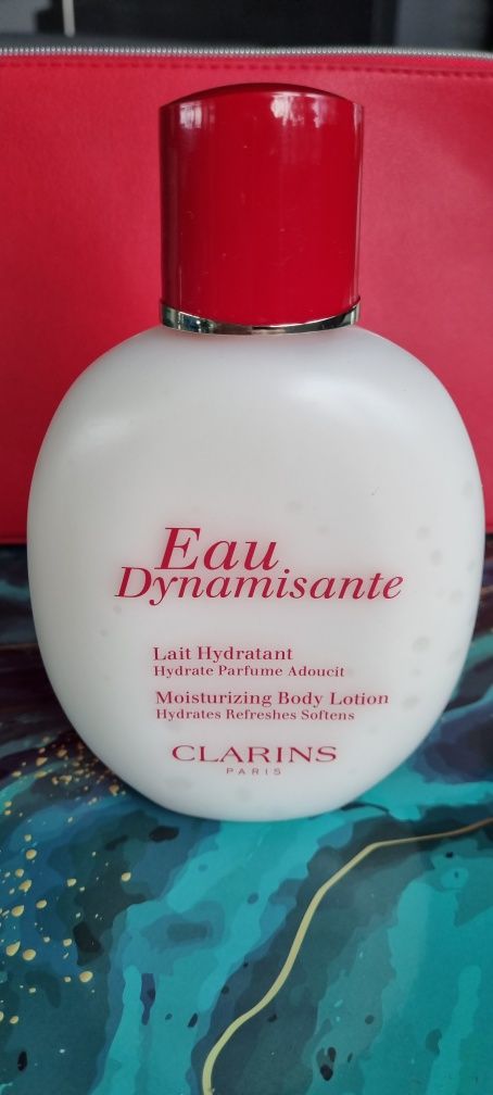 Zestaw kosmetyków z kosmetyczką prezent Clarins Eau Dynamisante