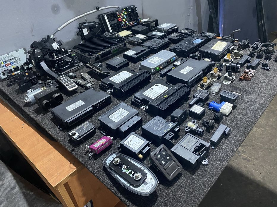 Блок Модуль Датчик  Range Rover L405 L494 L538 L322 L320 L319