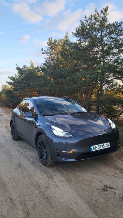 Продам свою Tesla