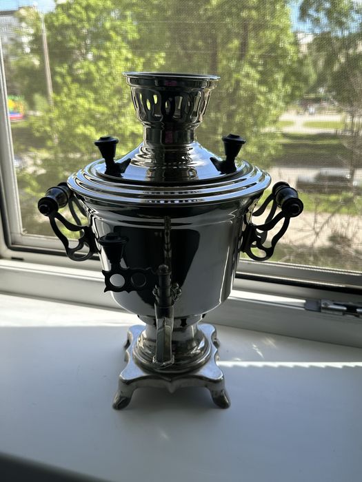 Самовар латунь СССР НОВЫИ на 3 л