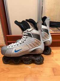 Продам хоккейные коньки Nike