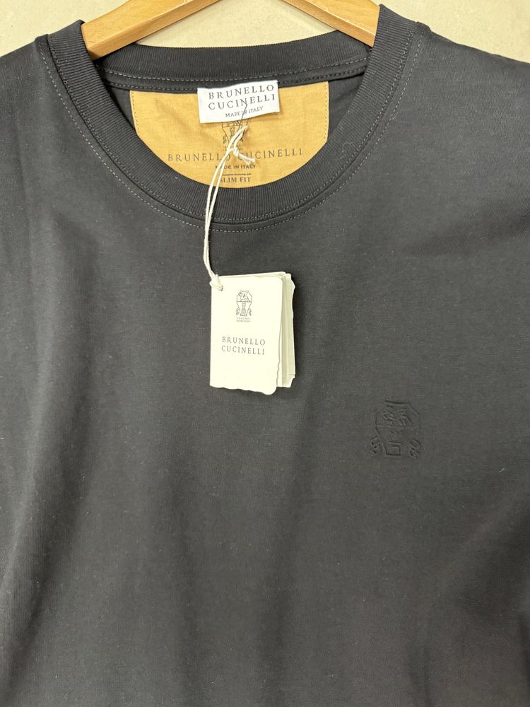 Футболки Brunello Cucinelli