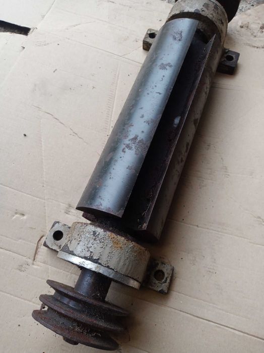 Wałek frezarki do drewna piła tarczowa wałek piły 25cm