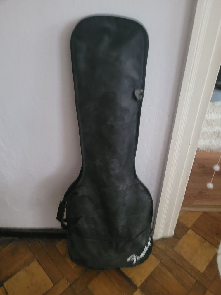 Gitara elektryczna Fender