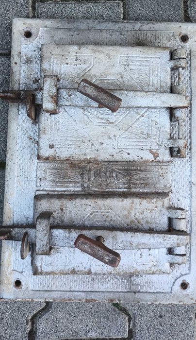 Drzwiczki do pieca kaflowego