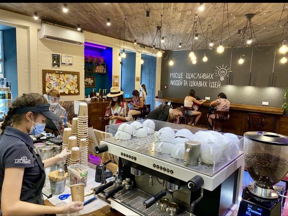 Фасад Кафе 115 м2, вул. Софіївська,4, Майдан Незалежності, Хрещатик