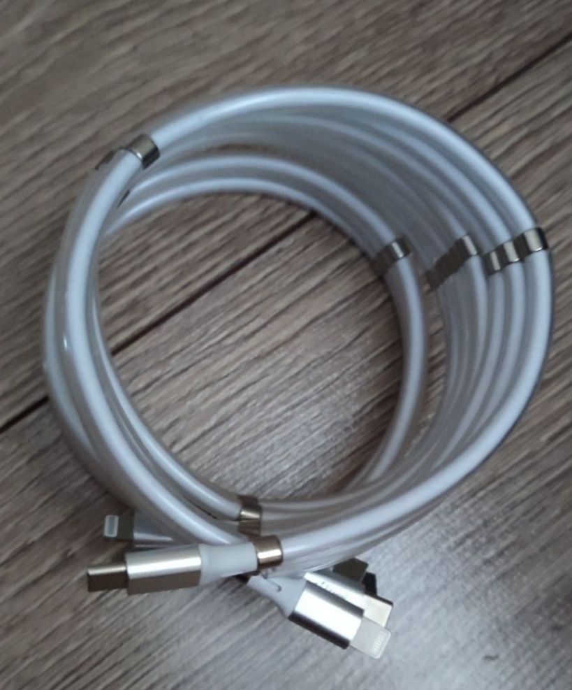 Кабель microUSB для телефонов, планшетов и других девайсов. Длина: 85