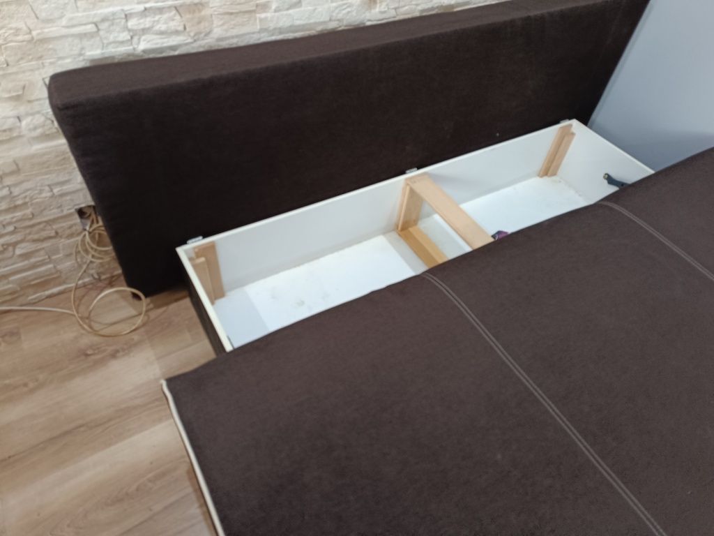 Sprzedam kanapę rozkładaną