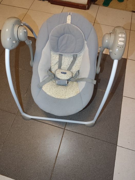 Baloiço de Bebê Com Música e 3 Velocidades