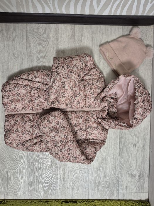 Куртка для дівчинки HM 122-128