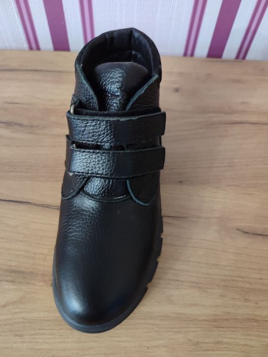 Ботинки зимние новые