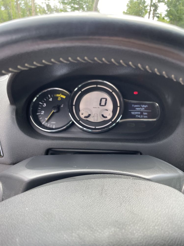 Renault Megane 3  wersja BOSE 1.6 cdti