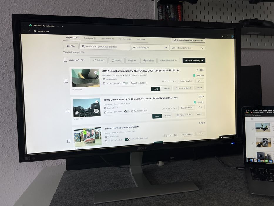 #1498 Acer RT280K 4K UHD monitor