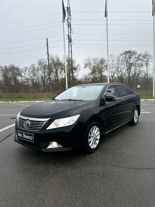 Продам Toyota Camry