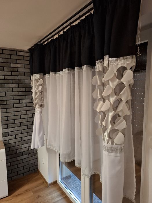 Elegancki komplet Firanka plus zasłonki wycinane laserowo