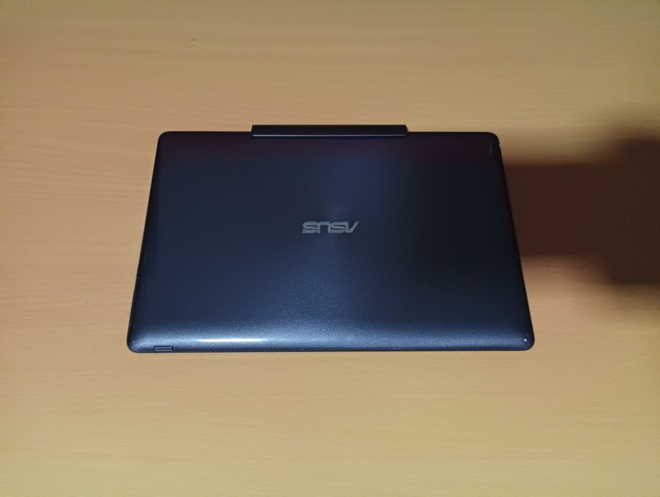 Tablet híbrido ASUS Transformer Book