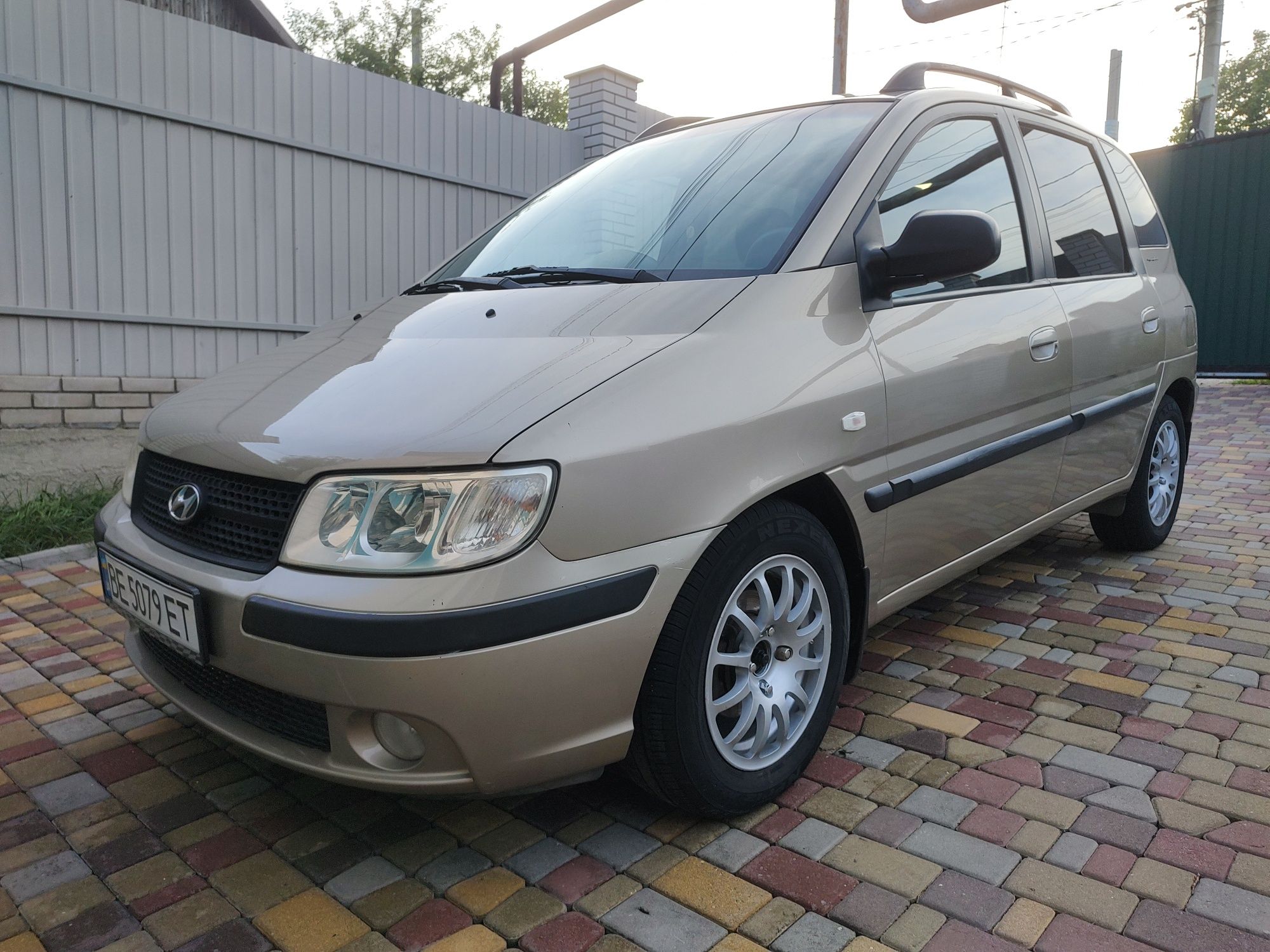 Hyundai Matrix 1.8 Automat GAZ